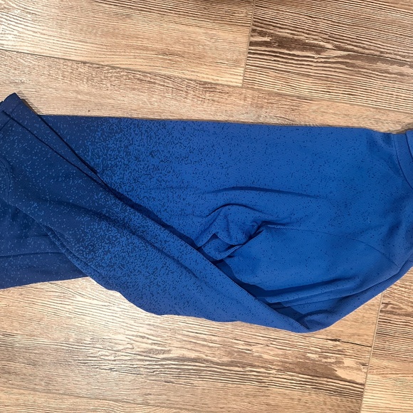 Athleta New Flurry Base Layer OMBRÉ turtleneck - Picture 5 of 5